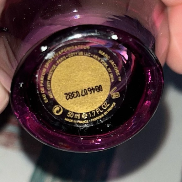 Marc Jacobs Lola Eau de Parfum Perfume Spray EUC 1/4 left Flower Made in France - Picture 7 of 7